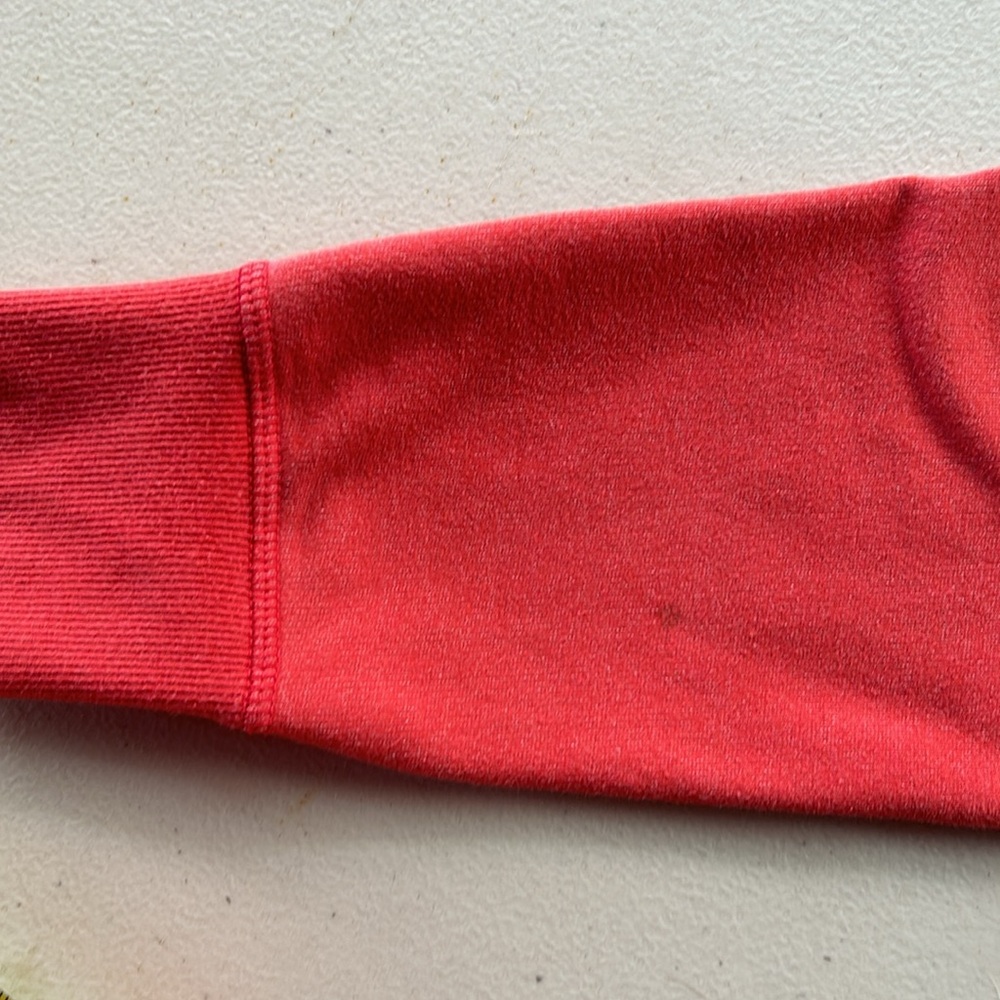 Patagonia Red Graphic Sweatshirt - Picture 8 of 8